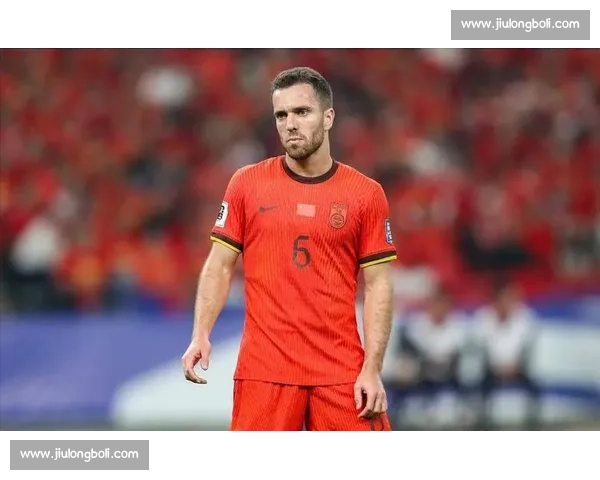 荷甲新星伊哈塔伦引三队追逐 巴塞尔根特萨索洛竞逐荷兰中场